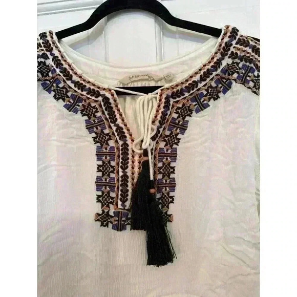 Soft Surroundings Embroidered Boho Blouse size S EUC - Picture 2 of 4